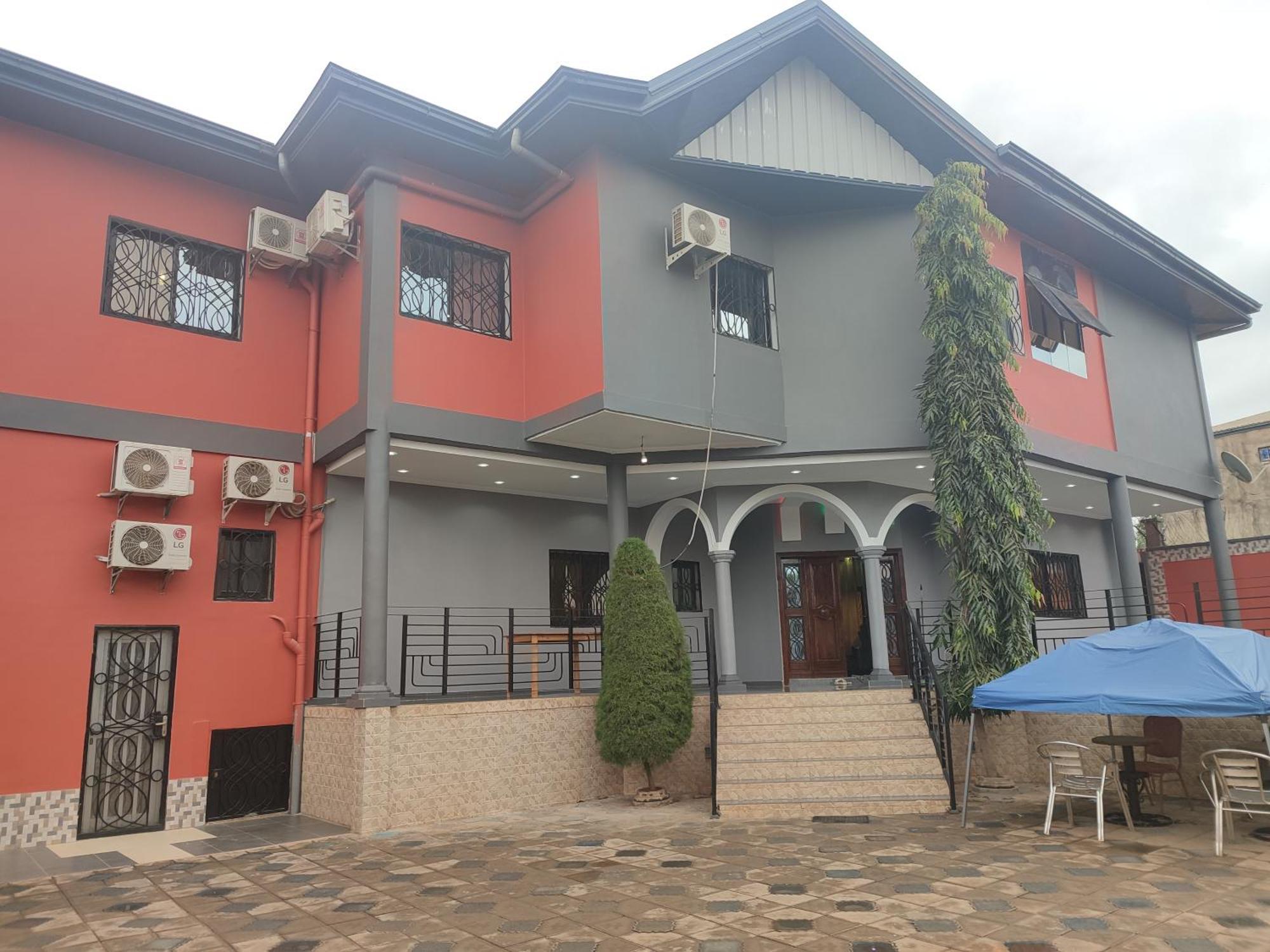Hotel Appart B4U - Etoudi Yaoundé Exterior foto